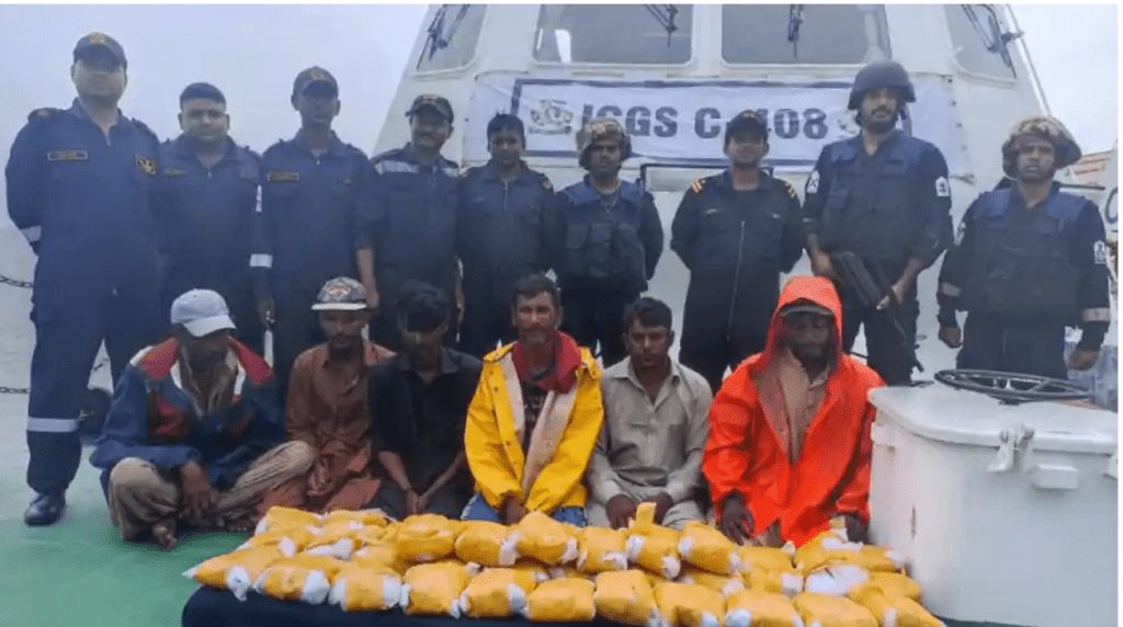 Read more about the article <p class='singletitle' >Pakistani nationals arrested with drugs worth rupees 200 crores in Gujarat </p> <h4 class='subpost_title'> The Pakistani nationals were on board a fishing trawler off the Jakhau coast in the Kutch district of Gujarat.</h4>