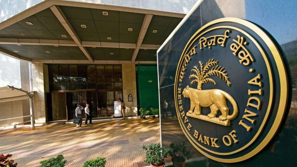 Read more about the article RBI keeps repo rate unchanged at 6.5%, projects GDP growth at 6.5%