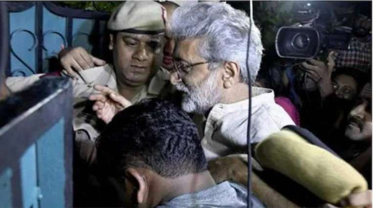 Read more about the article Bhima Koregaon case: Bombay High Court grants bail to Gautam Navlakha