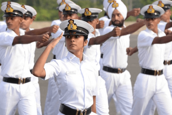 Read more about the article <p class='singletitle' >Indian navy to open up special forces MARCOS for women: Report </p> <h4 class='subpost_title'> The navy's first batch of Agniveers included 341 women among the 3,000 recruits.</h4>