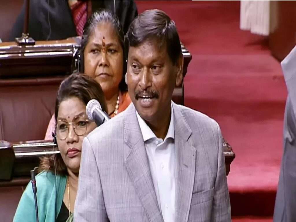 Read more about the article <p class='singletitle' >Parliament passes bill to give ST status to Betta-Karuba community in Karnataka </p> <h4 class='subpost_title'> The members of the Betta-Kuruba community will be entitled to all the benefits provided to the Scheduled Tribes, especially reservation in educational institutions and government jobs, after the approval of the bill by the Parliament and the rules framed by the Centre. </h4>