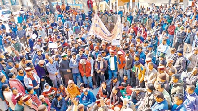 The protest march by Hindus in Purola town of Uttarakhand's Uttarkashi district on Monday in opposition to growing illegal conversion activities in the state. (Photo Credit | LiveHindustan)