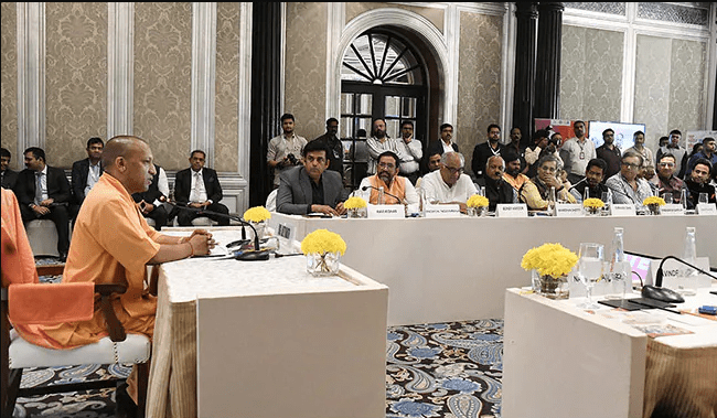 Read more about the article <p class='singletitle' >CM Yogi Adityanath meets Bollywood professionals, pitches UP as a film-making destination </p> <h4 class='subpost_title'> CM mentioned that under the government's film policy, web series filmed in UP will receive a 50% subsidy, and studios and film labs will receive a 25% subsidy.</h4>