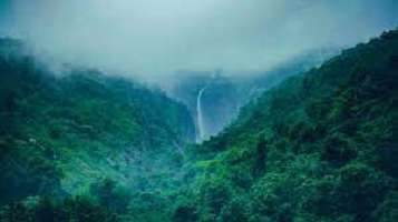 Read more about the article <p class='singletitle' >Experts warn Western and Eastern Ghats may face Joshimath-like issues </p> <h4 class='subpost_title'> The Western and Eastern Ghats are already causing concern with frequent occurrences of earthquakes, landslides, and flooding</h4>