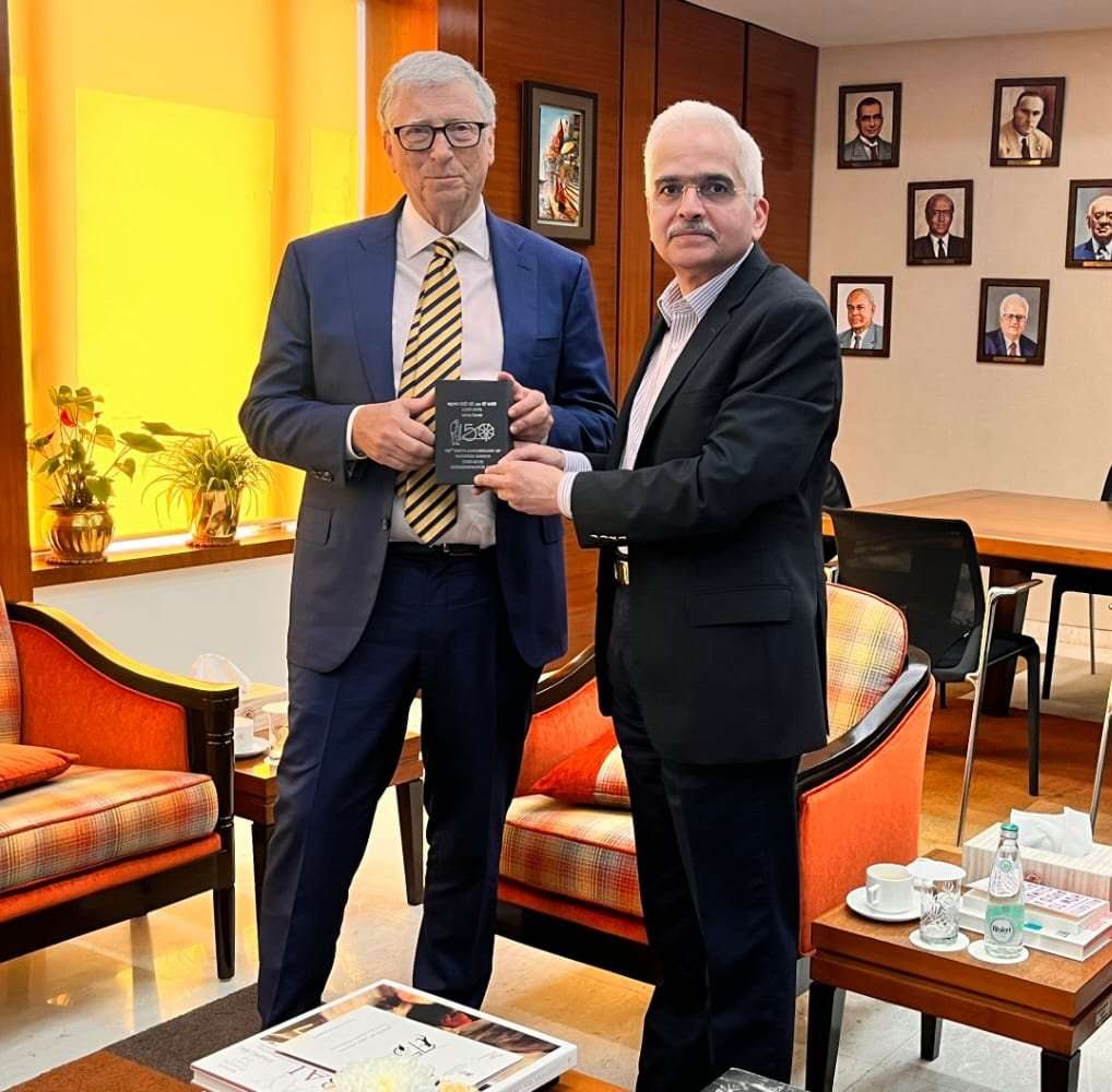 Read more about the article Bill Gates meets RBI governor Shaktikanta Das; discusses financial inclusion, microfinance