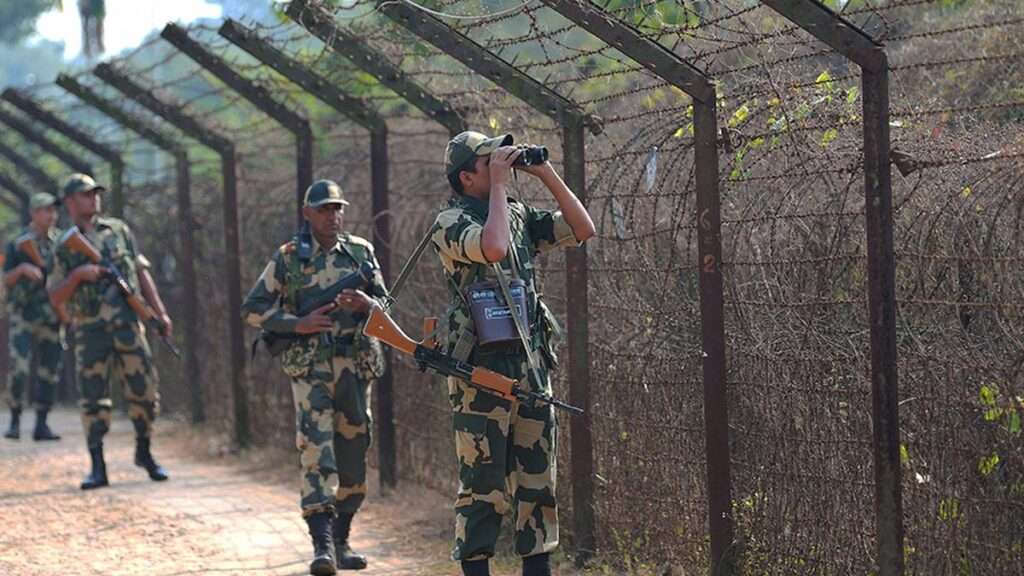 Read more about the article Bangladeshis attack and injure 2 BSF jawans along the international border