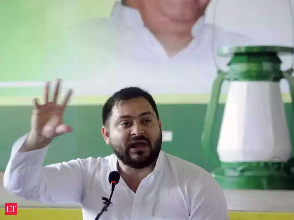 Read more about the article CBI summons Bihar Deputy CM Tejashwi Yadav for questioning in land-for-jobs scam case