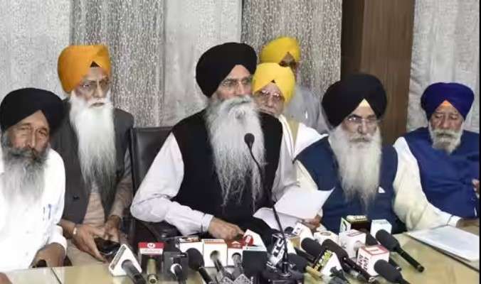 Read more about the article SGPC to provide coaching to 25 Amritdhari Sikh candidates for civil services exams every year