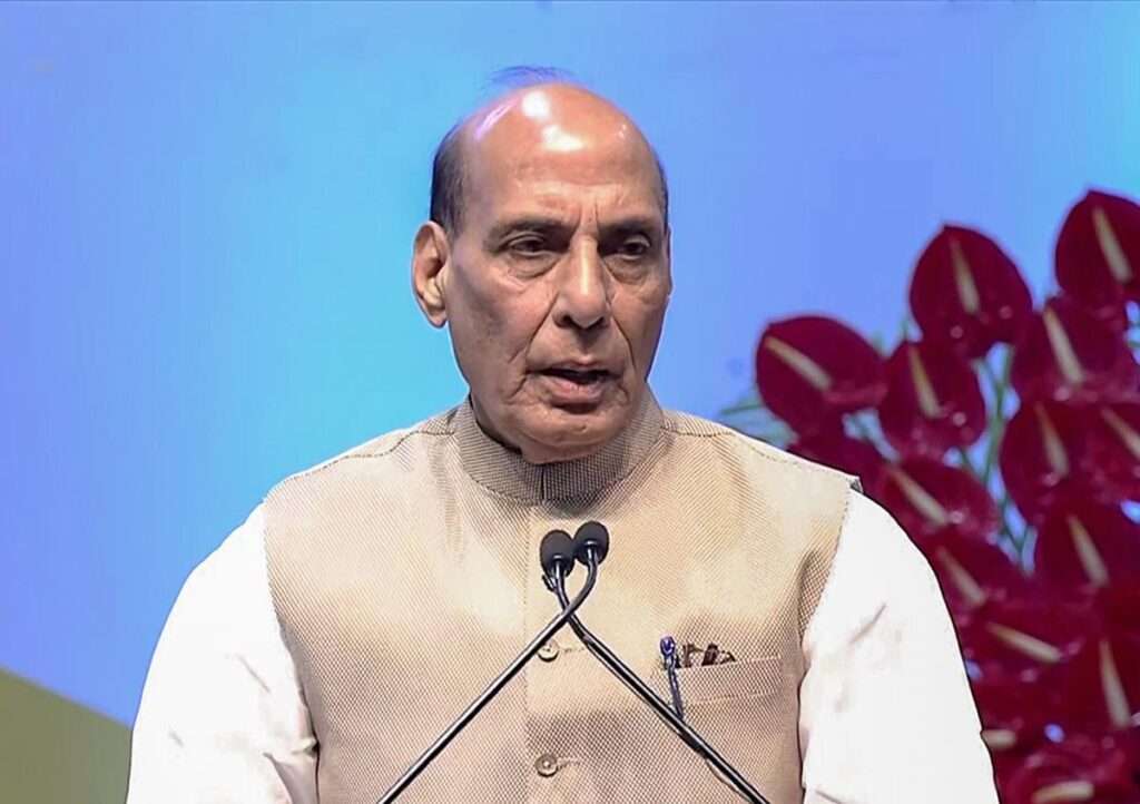 Read more about the article Modi spoke to Putin and Zelenskyy, war stopped briefly: Rajnath Singh