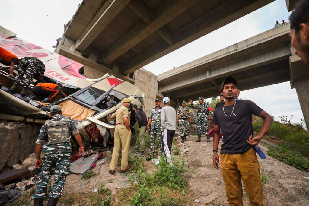 Read more about the article Jammu: 10 Vaishno Devi pilgrims dead, 57 injured as bus falls down from bridge