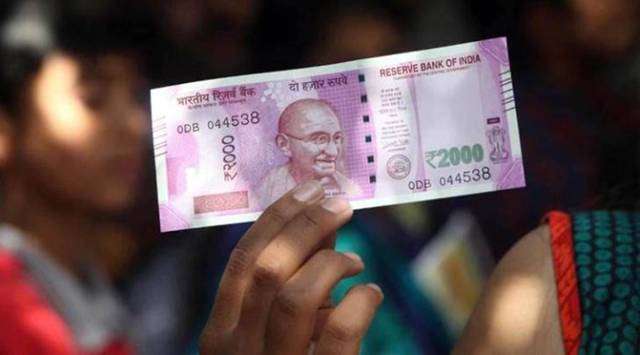 Read more about the article RBI withdraws Rs 2,000 notes from circulation, says will remain legal tender