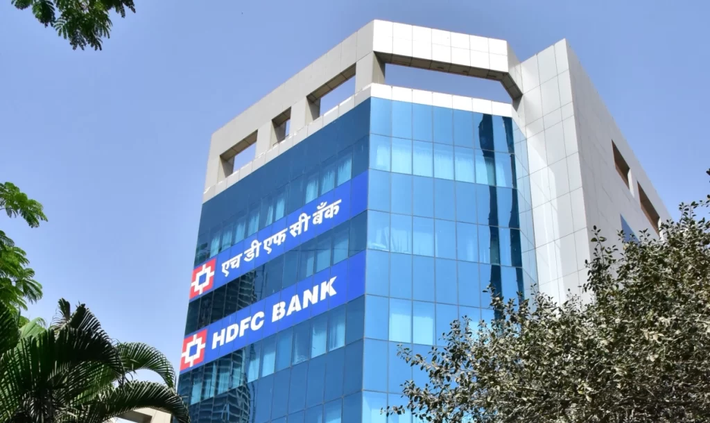 Read more about the article HDFC to merge with subsidiary HDFC Bank effective July 1