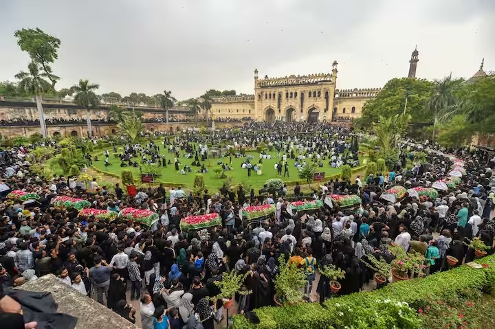 Read more about the article Unabated drum-beating is impermissible: Calcutta High Court directs West Bengal govt to regulate noise pollution during Muharram