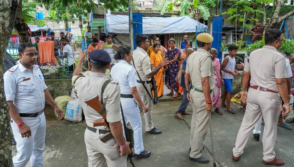 Read more about the article Day after West Bengal panchayat poll violence, repolling ordered in over 690 booths