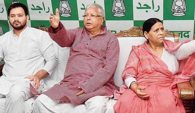 Read more about the article Railways land-for-jobs case: ED files charge sheet against Lalu Prasad’s family, others