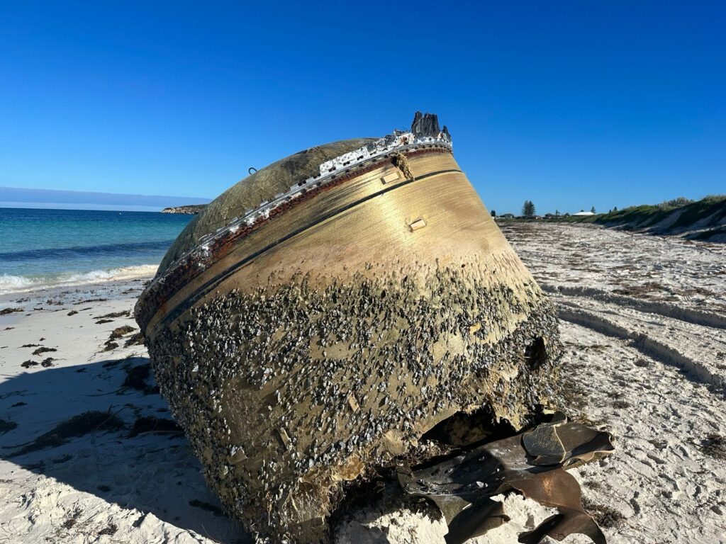 Read more about the article Object that washed up on Australian coast was from expended Indian rocket: Australian Space Agency