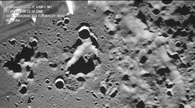 Read more about the article Luna 25 collides with moon’s surface: Russian space agency Roscosmos