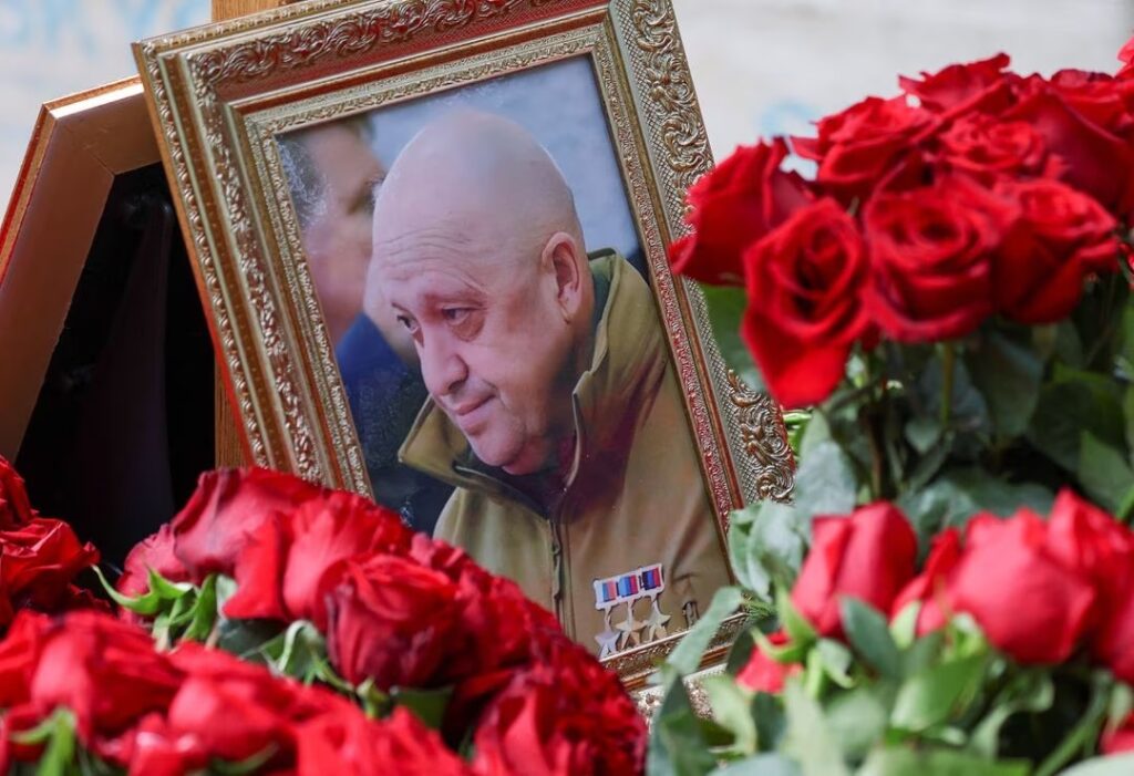 Read more about the article Wagner chief Prigozhin plane may have been downed on purpose: Kremlin