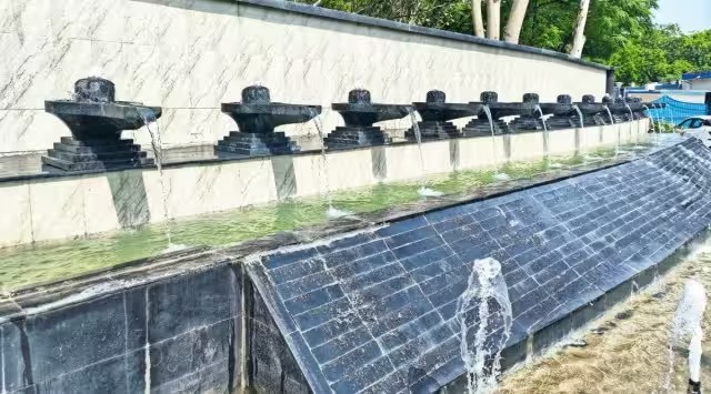 Read more about the article Shivling-shaped fountains installed in Delhi ahead of G20 summit