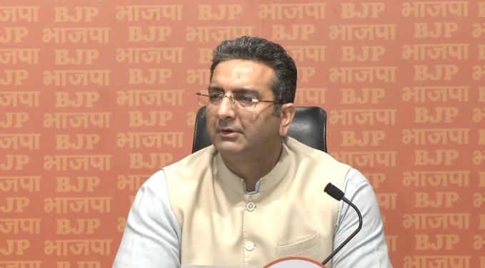 Read more about the article Stand with Arfa Khanum Sherwani rather than Danish Kaneria: BJP national spokesperson Gaurav Bhatia