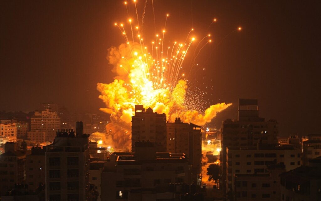 Read more about the article Israel announces ‘complete siege’ of Gaza