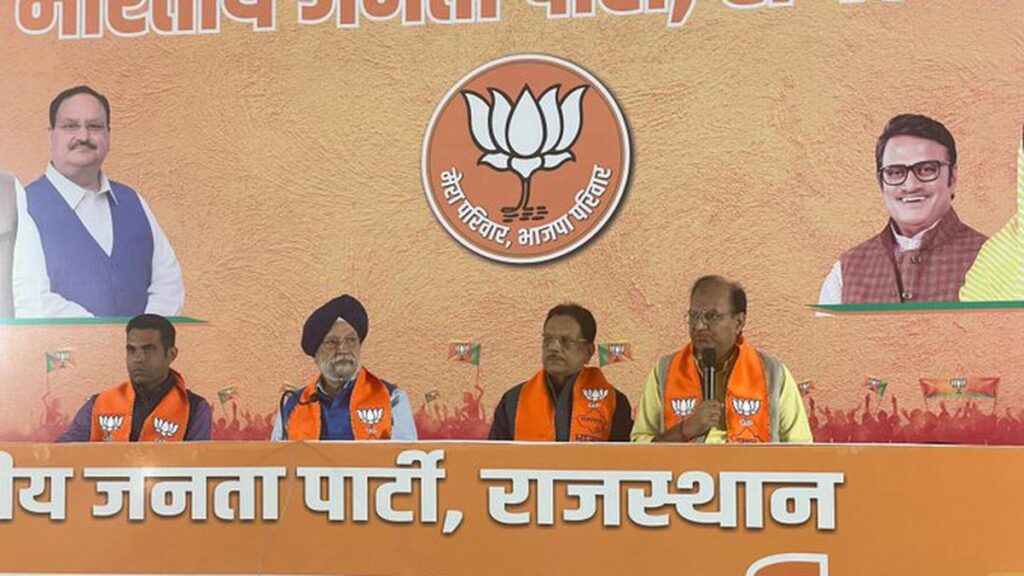 Read more about the article Petrol to be cheaper by Rs 11.80 per litre if BJP wins: Union Minister Hardeep Puri in Rajasthan