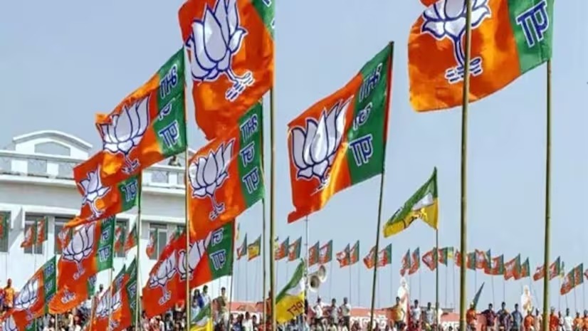 Read more about the article BJP to woo Muslims in Karnataka with Sufism & Shukriya Modi Bhaijaan campaign: Report