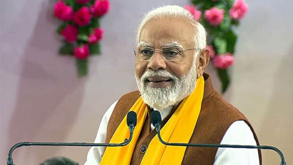 Read more about the article ‘Maa Ganga has adopted me’: PM Modi in Varanasi