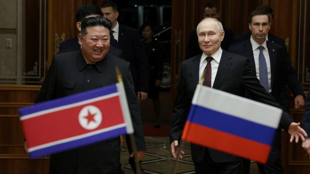 Read more about the article Putin and Kim embrace in North Korea, vow new multipolar world